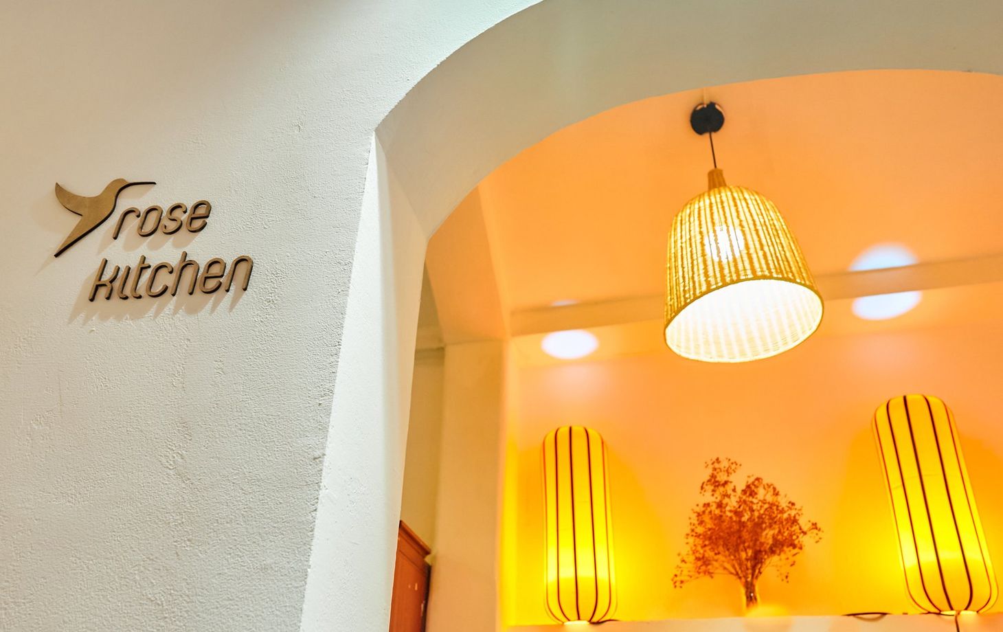 Rose Kitchen: Hanoi Market, Cooking & Tales with Free Transfer