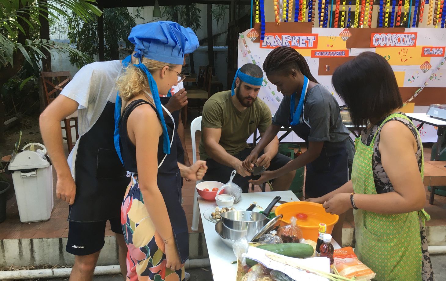 Expérience de cuisine thaïlandaise et de chasse au trésor au marché
