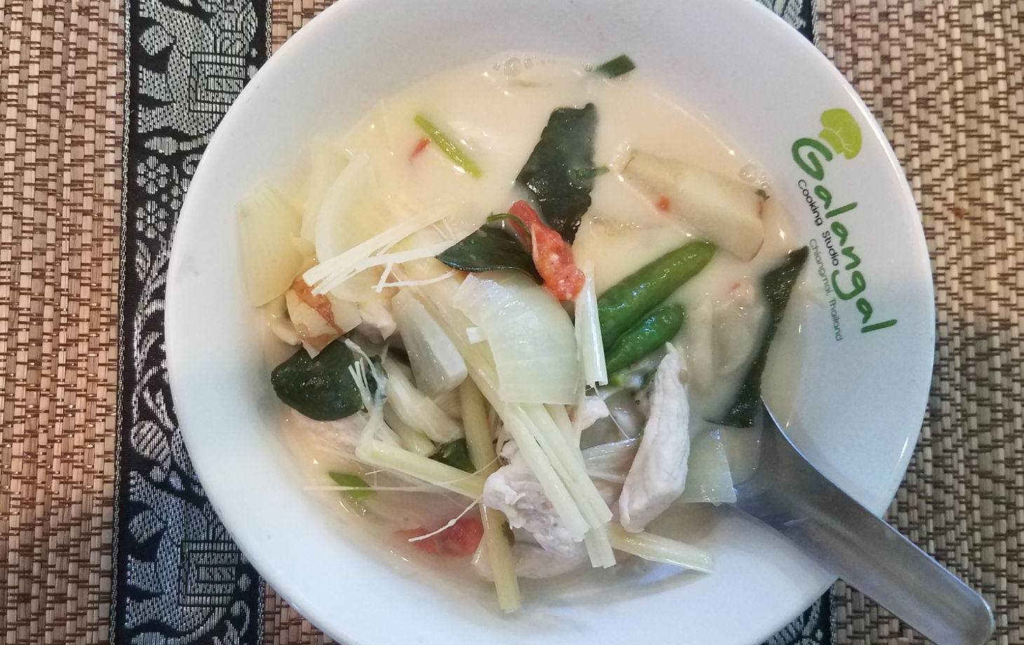 "You Choose The Dishes" Thai Cooking Class with Local Market Tour