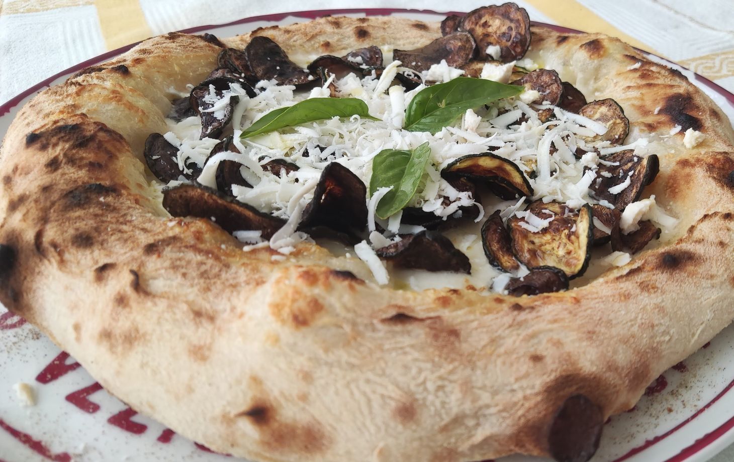 Contemporary Pizza Cooking Class in Catania