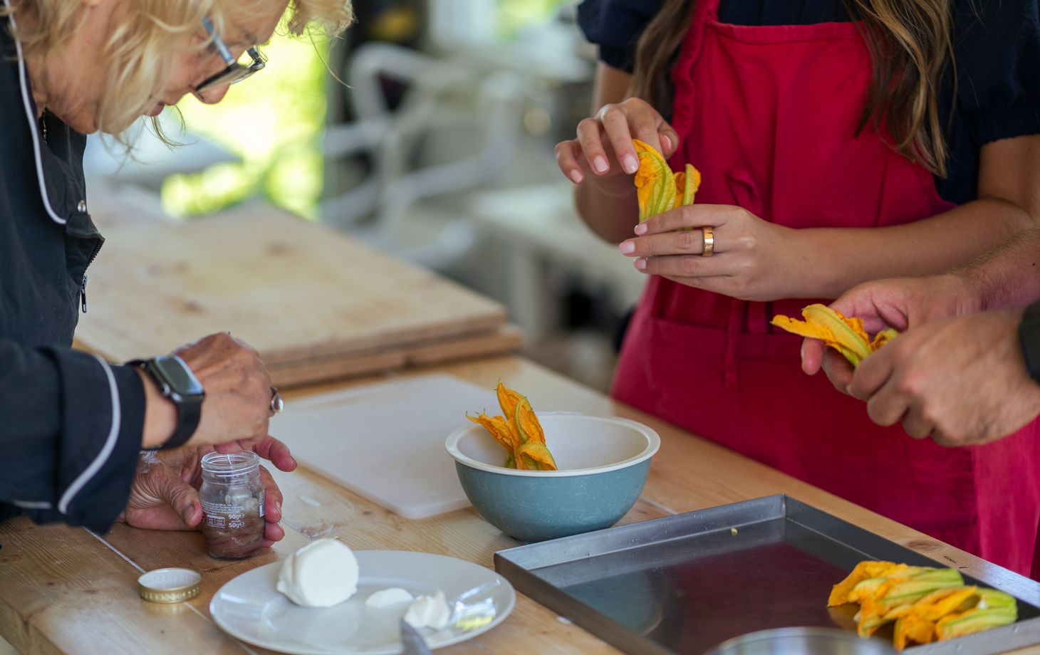 Cuisiner aux herbes sauvages dans la campagne romaine - Cours particulier