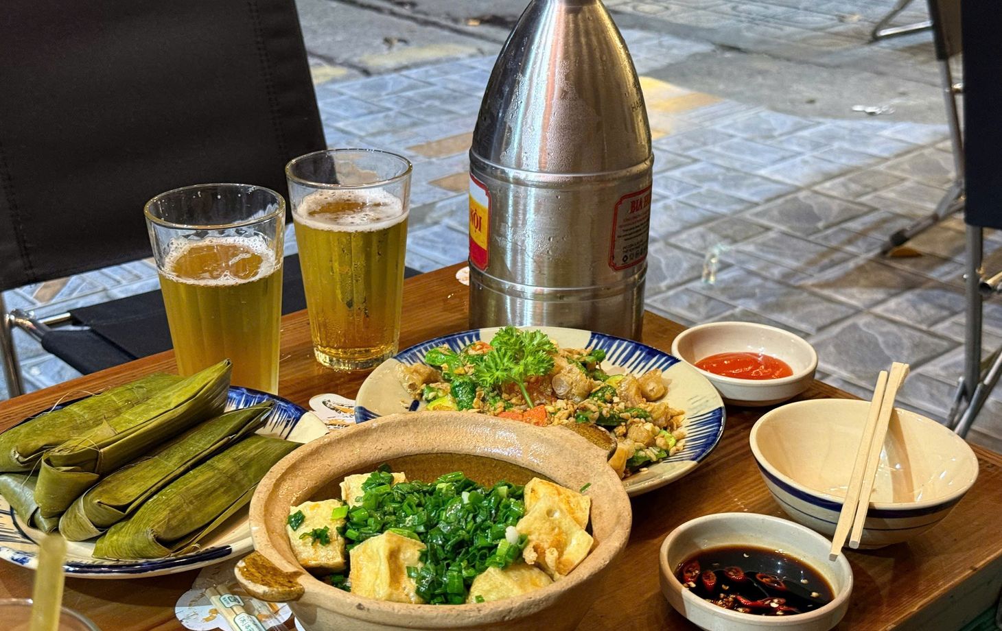 Saigon Craft Beer and Food Tour by Scooter