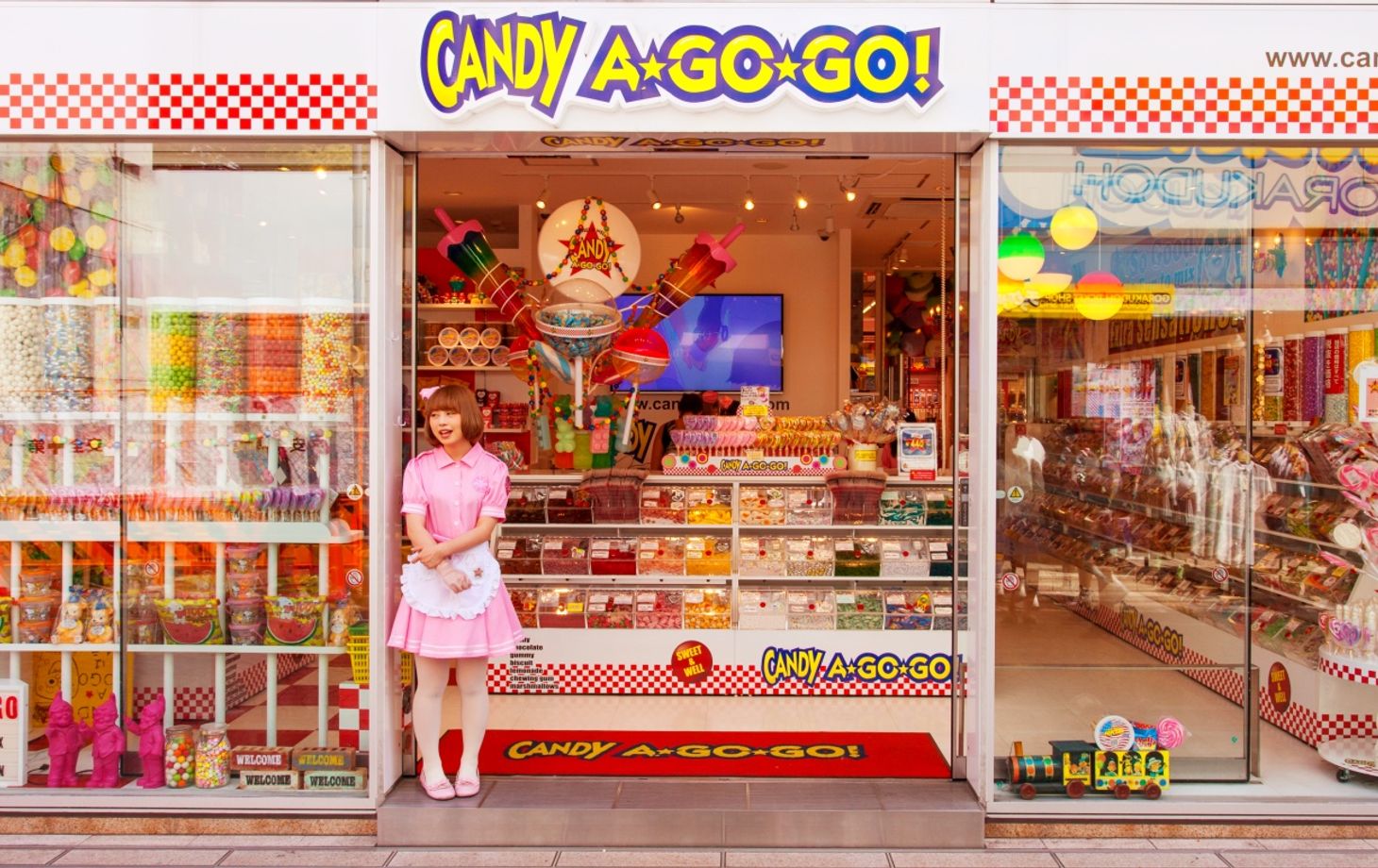 Crazy Cute Kawaii Food Tour and Pop Culture in Harajuku Tokyo