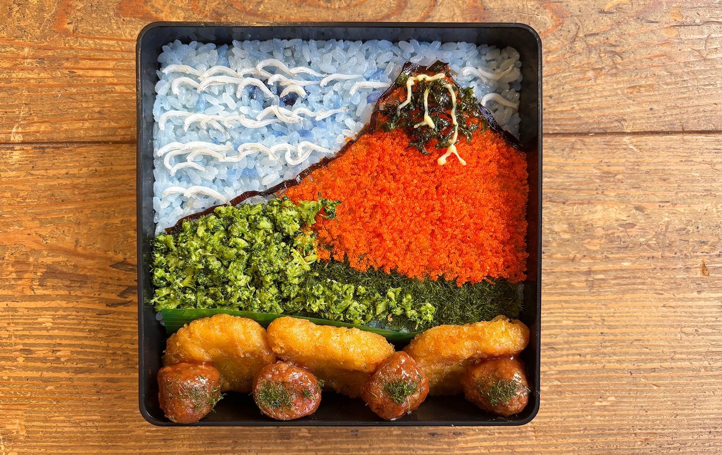 Hokusai Red Fuji–Inspired Character Bento Art Experience