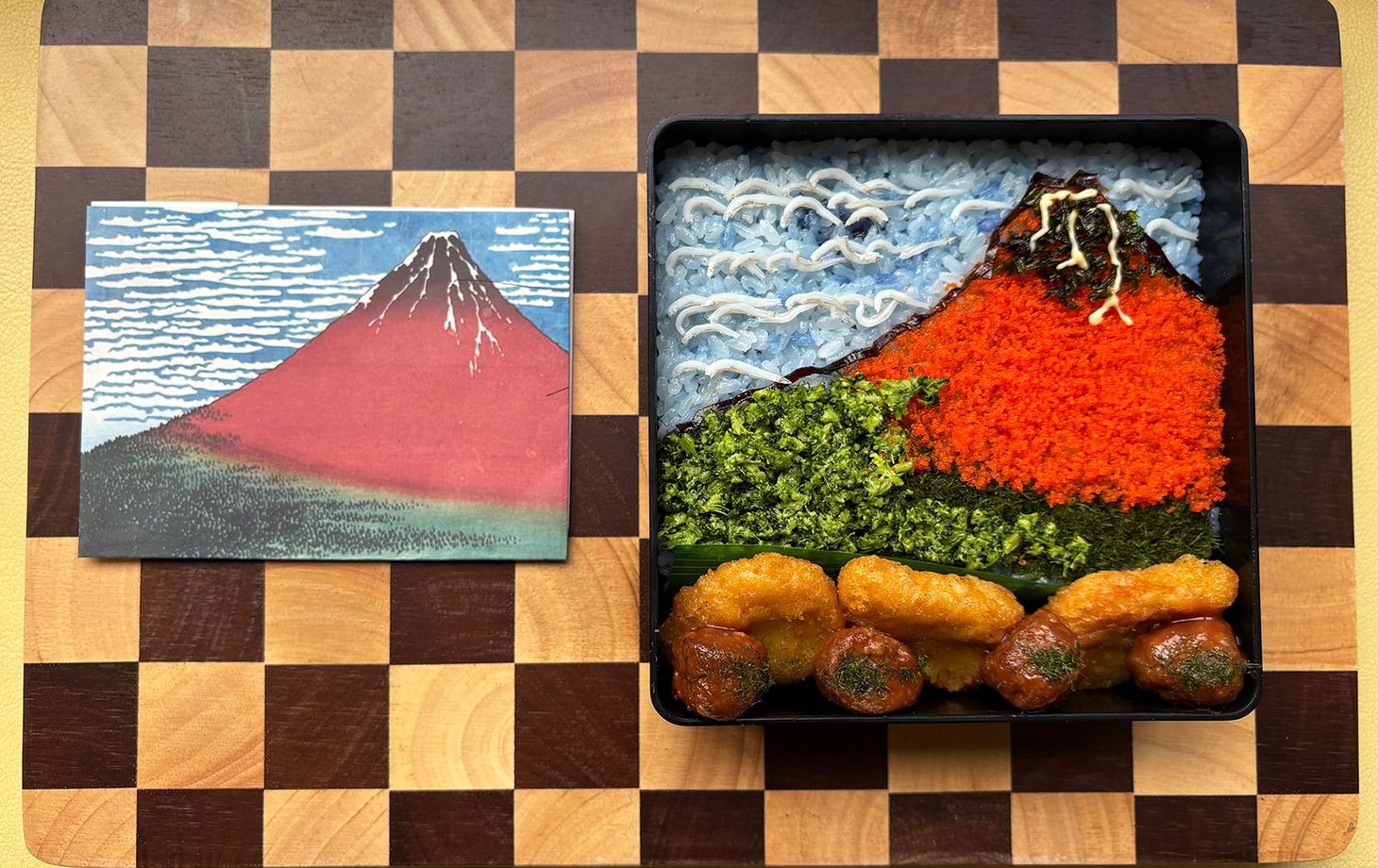 Hokusai Red Fuji–Inspired Character Bento Art Experience