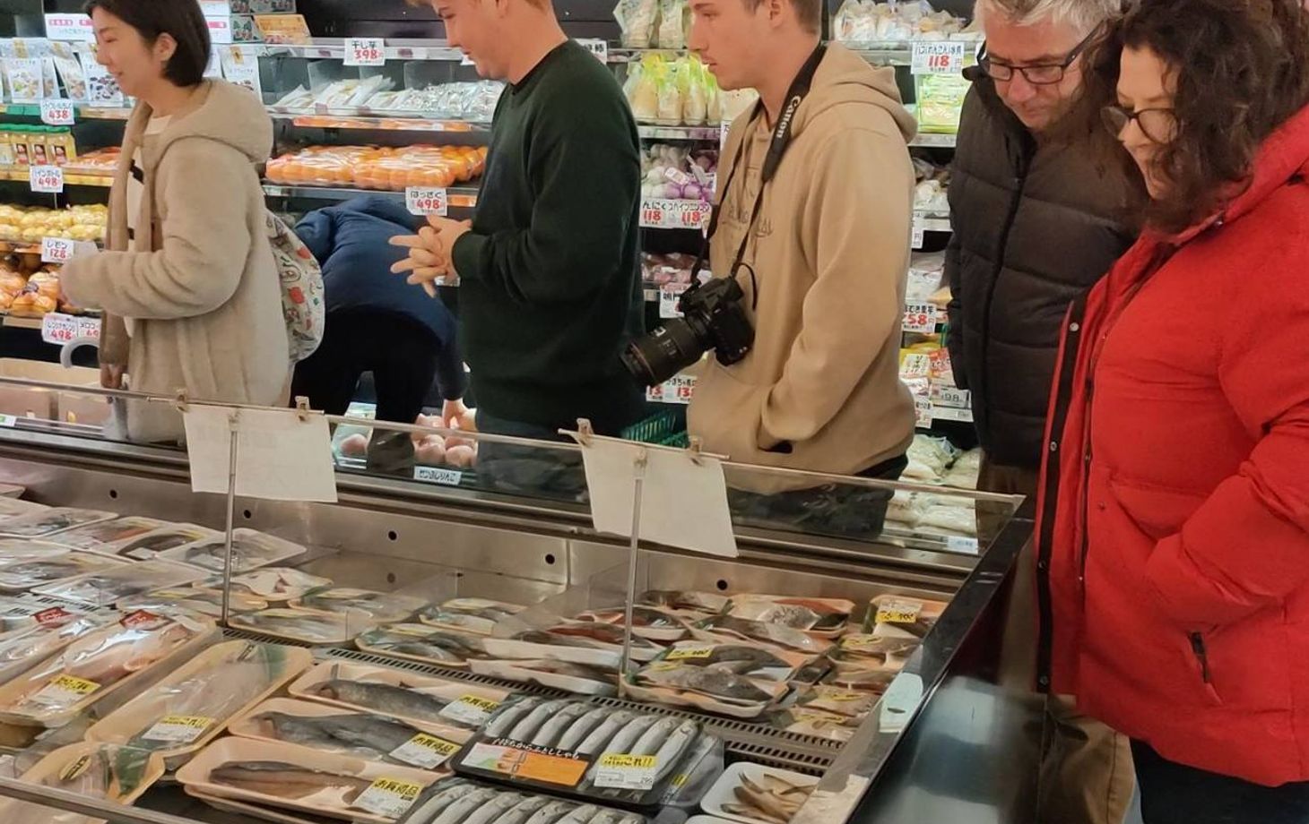 Traditional Japanese Sushi Rolls & Japanese Rolled Omelette Making with a Pro Chef + Local Supermarket Tour