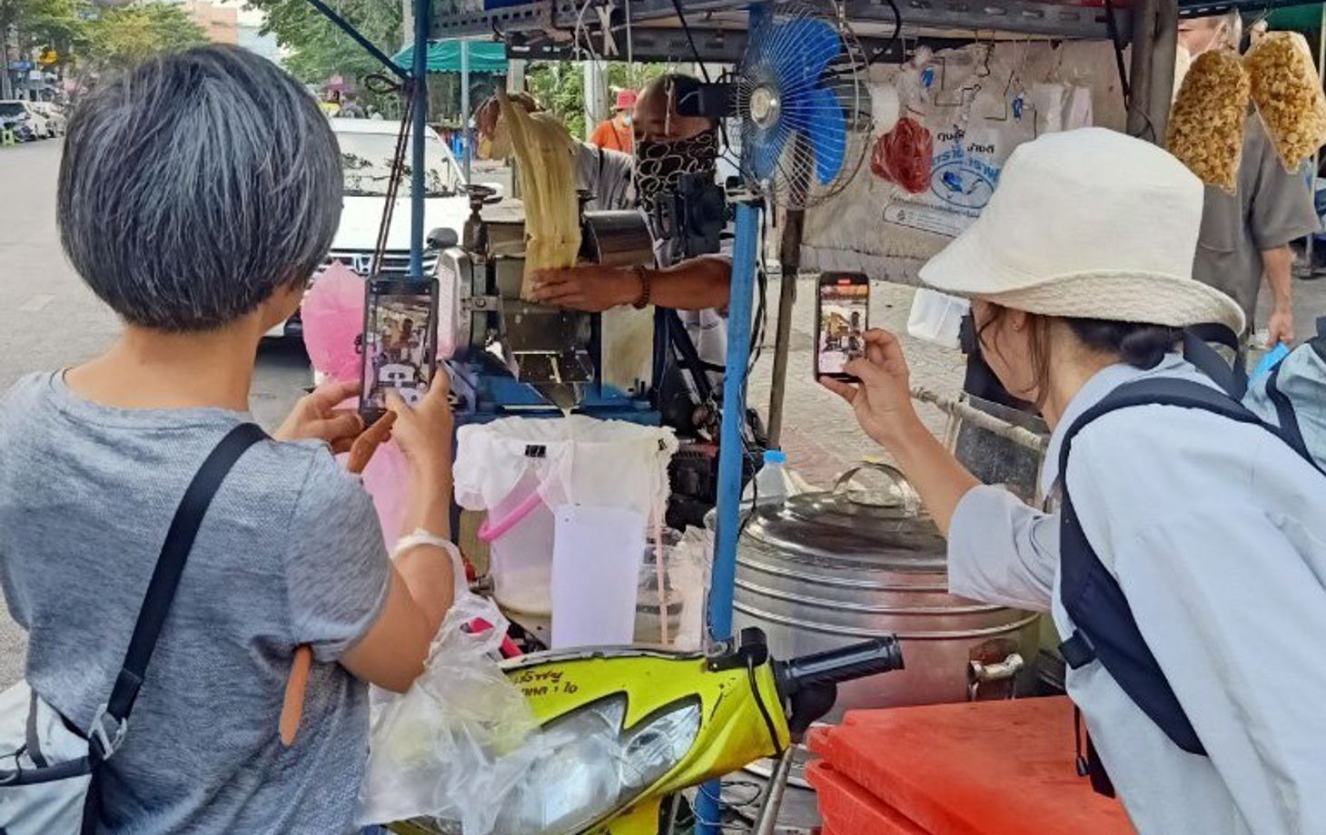 Hidden Flavors of Bangkok: Food & Culture Tour Along the Chao Phraya River