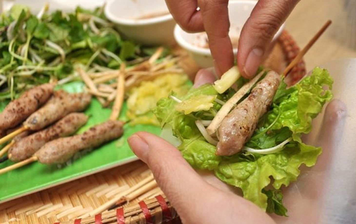 Danang Local Foods on Motorbike