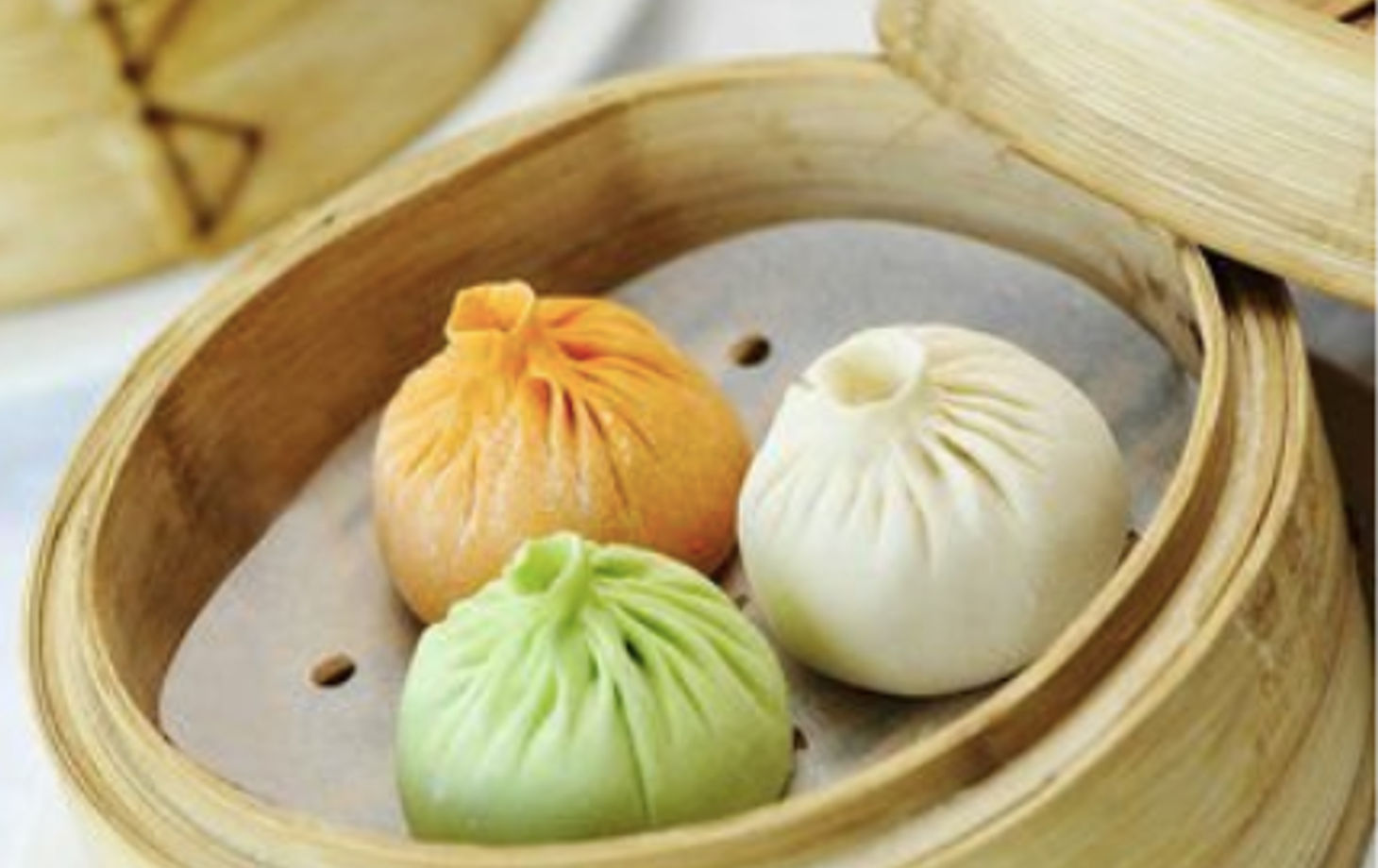 Hand-Pulled Noodles or Three-Colored Soup Dumplings Class with Wet Market Tour