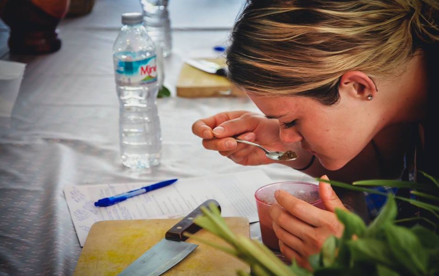 Cours de cuisine thaïlandaise facile d'une demi-journée et visite du marché