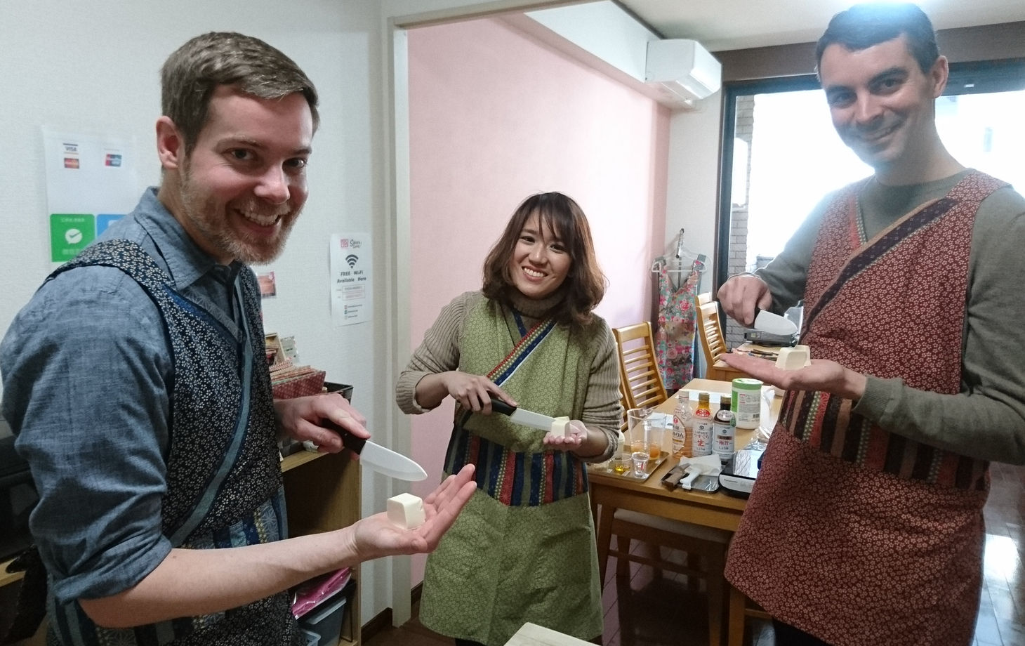 Enjoy Basic Sushi Cooking Class