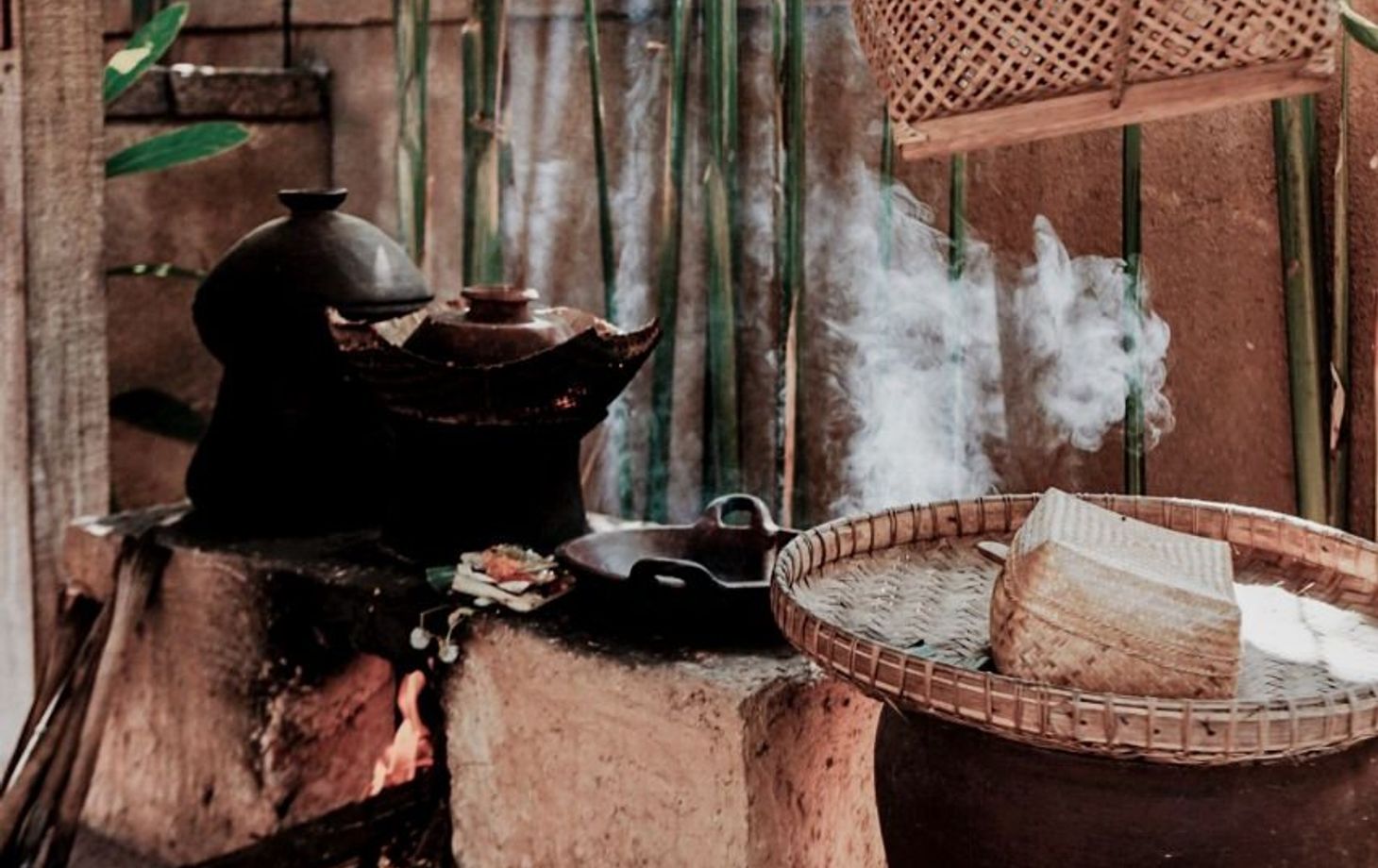 Scenic Balinese Cooking Class and Market Tour in Ubud Countryside