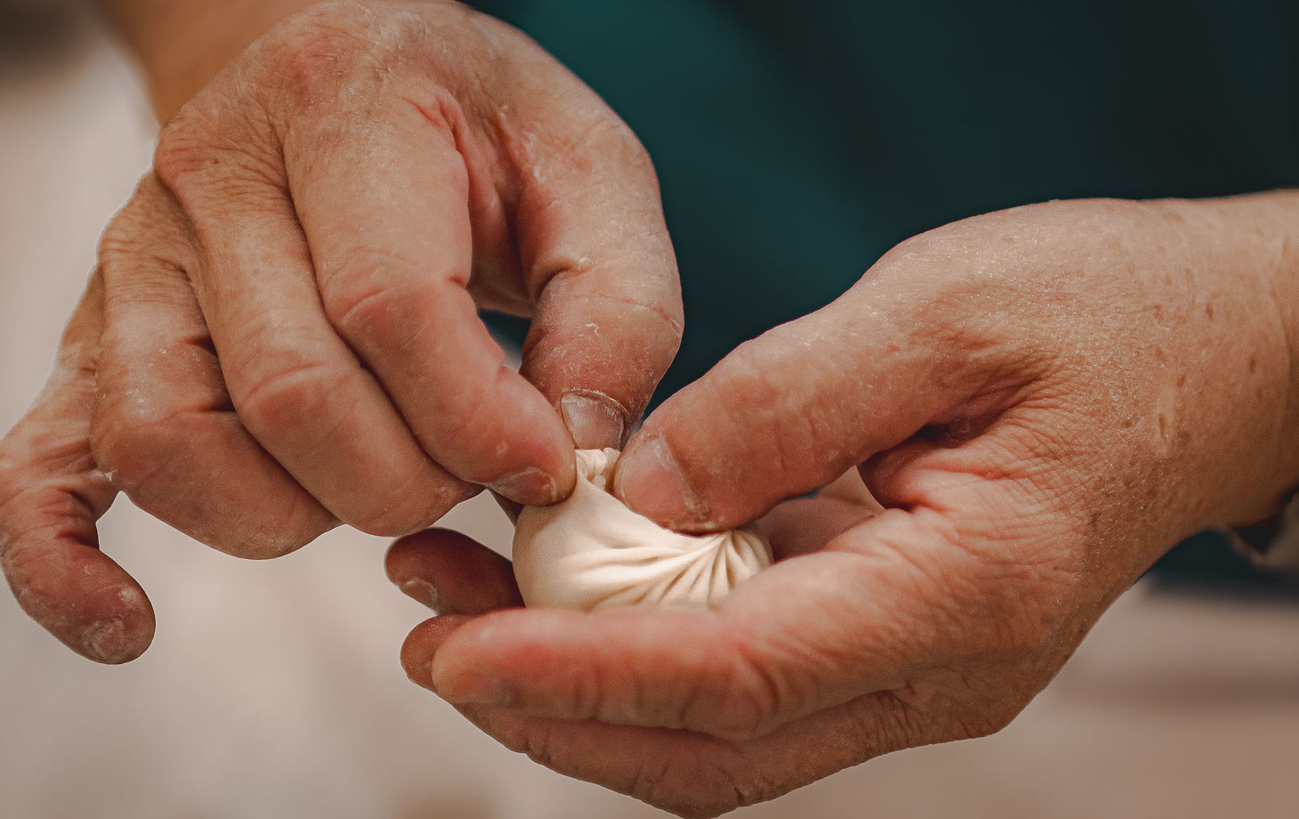 Keelung Market Tour & Soup Dumpling Workshop: A Taste of Local Life