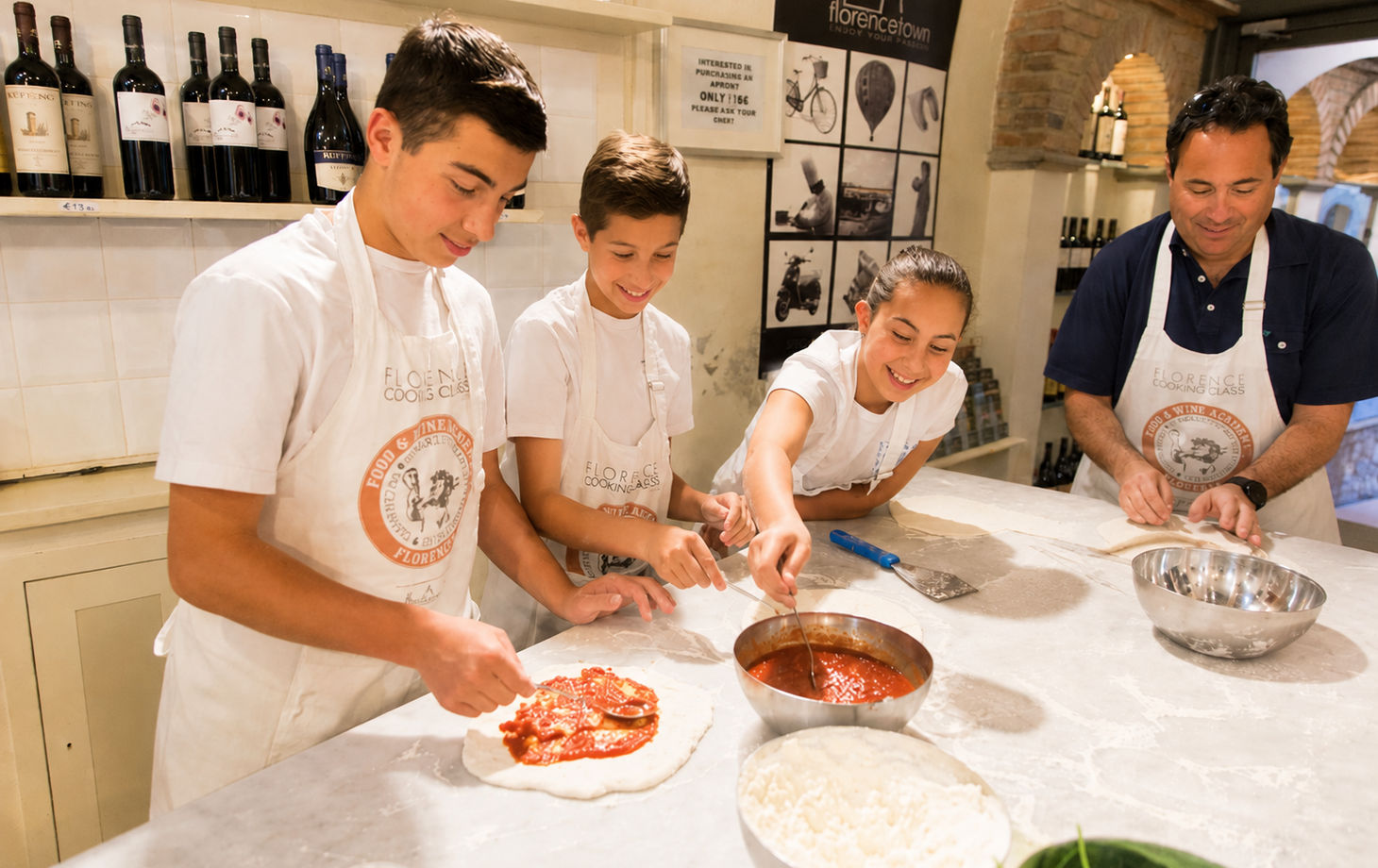 Family Fun: Pizza and Gelato Making Class in Florence