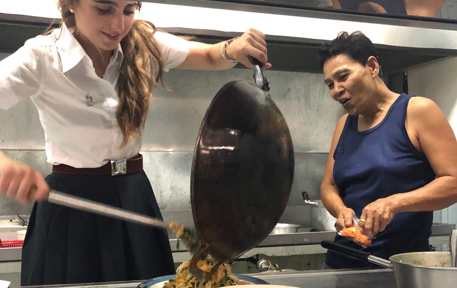 Mom's Authentic Home Style Thai Cooking Class
