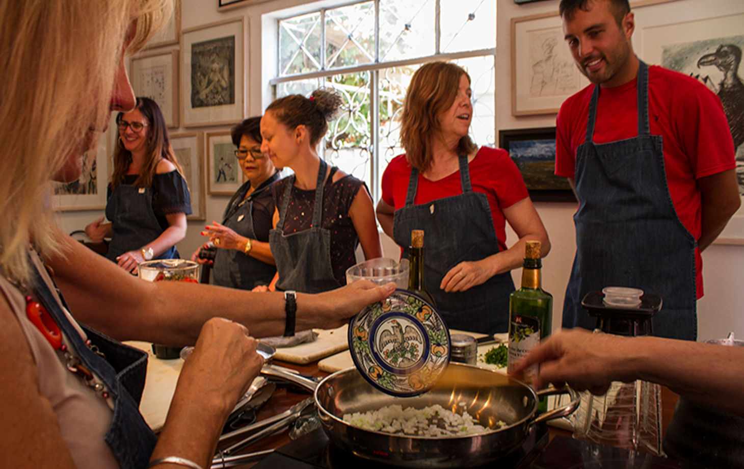 Flavors of Oaxaca: Cooking Class with No Set Menu + Local Market Tour