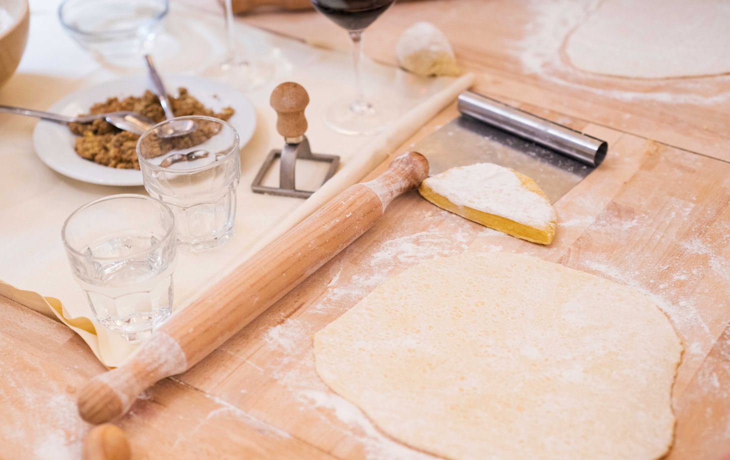 Florence Cooking Class: Handmade Pasta & Tiramisu with Unlimited Wine