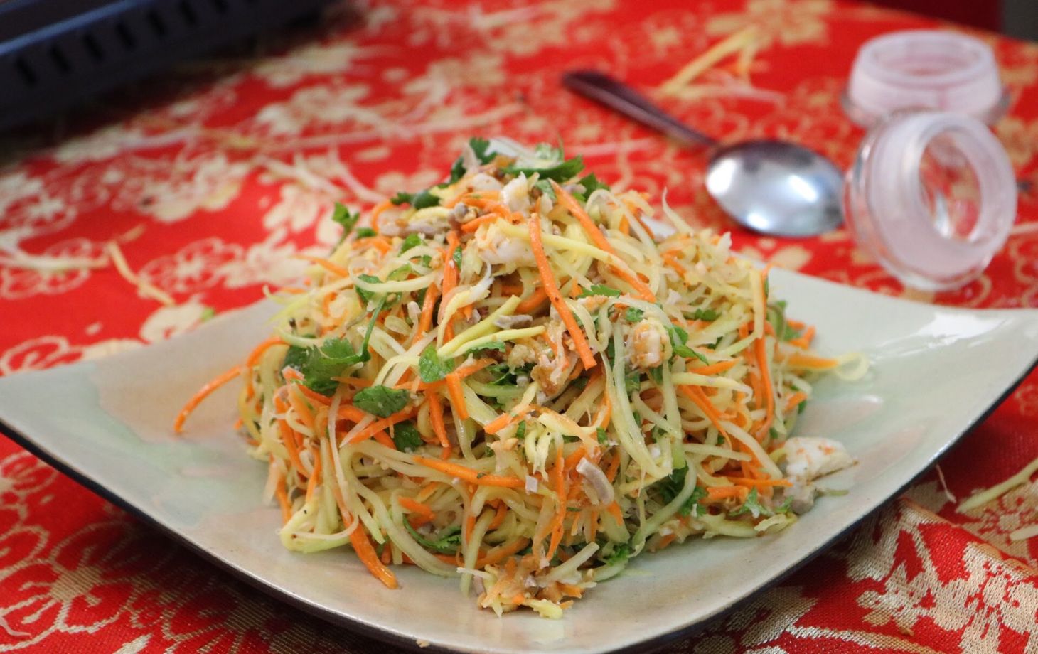 Hoi An Helping Hand Food Tour