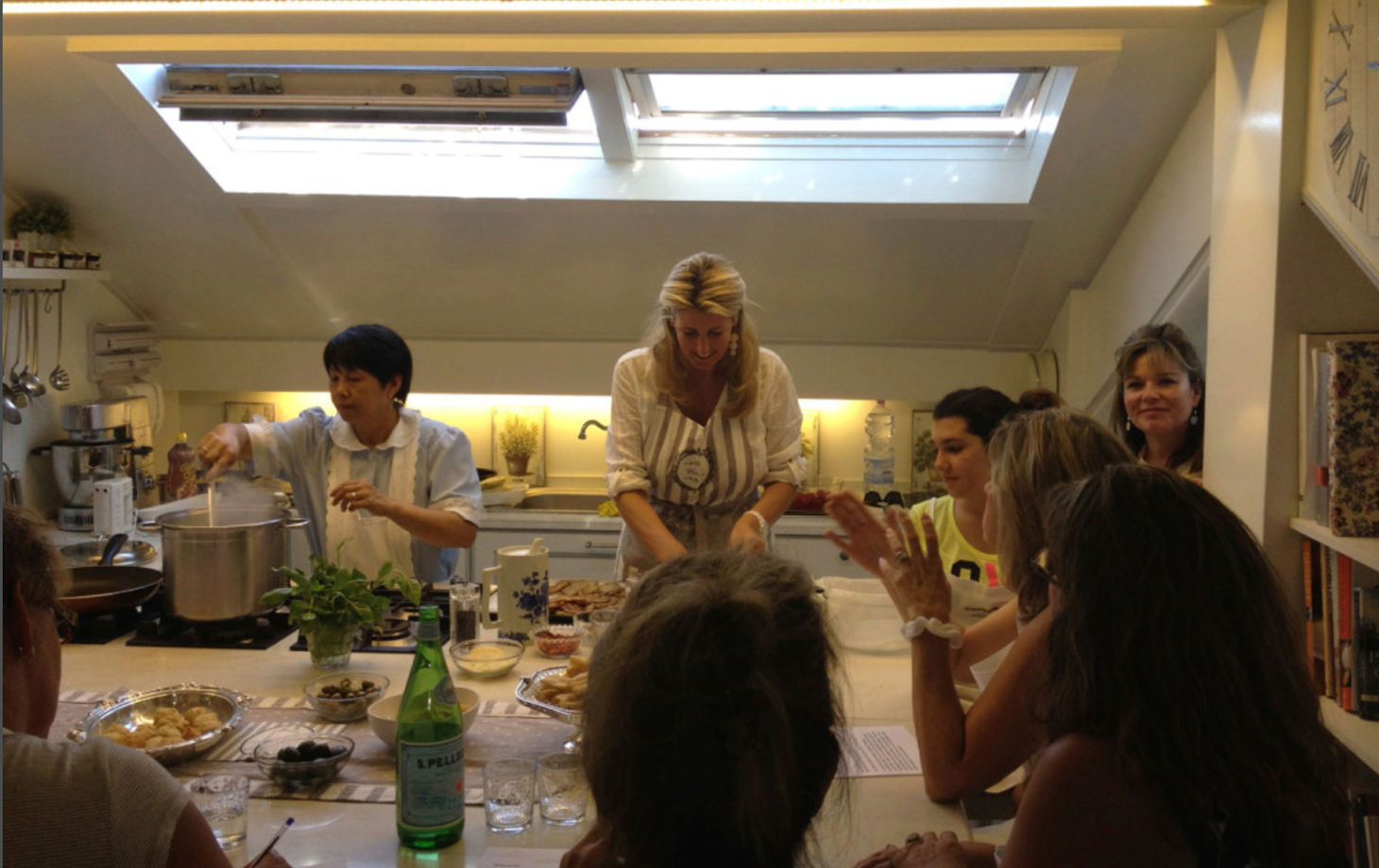 Fresh Market Tour and Luxury Cooking Experience