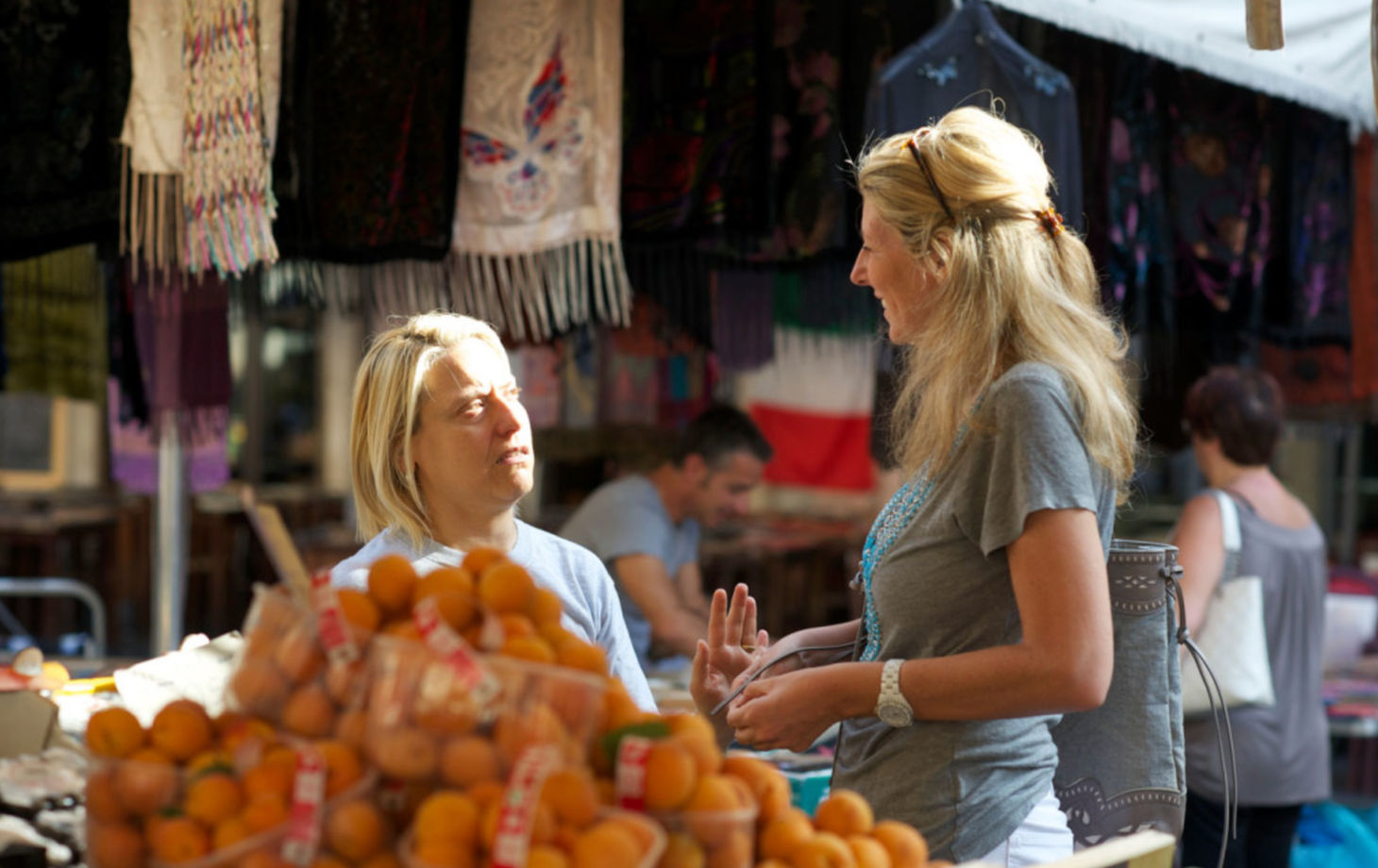 Fresh Market Tour and Luxury Cooking Experience