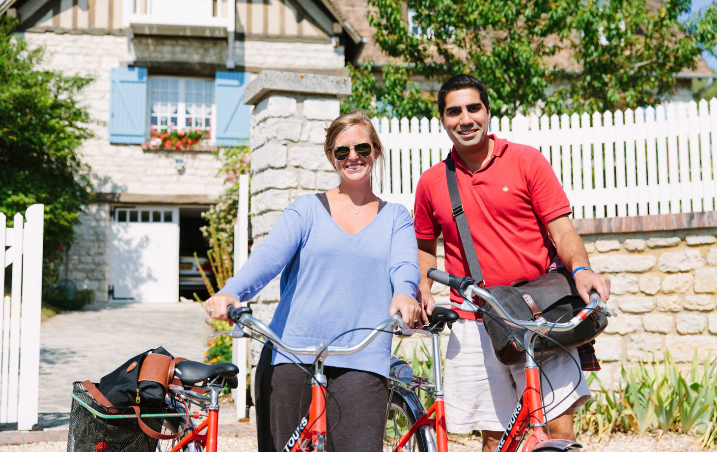 Ab Paris: Monet-Gärten & Giverny-Fahrradtour ohne Anstehen mit Markt-Picknickstopp