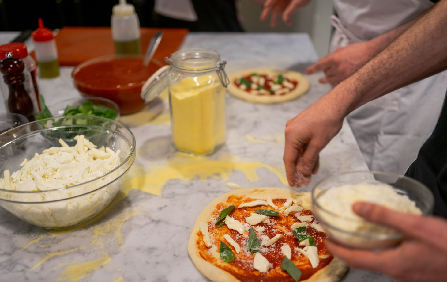 Gelato and Pizza Cooking Class in Milan