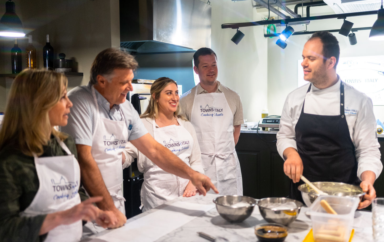Gelato and Pizza Cooking Class in Milan