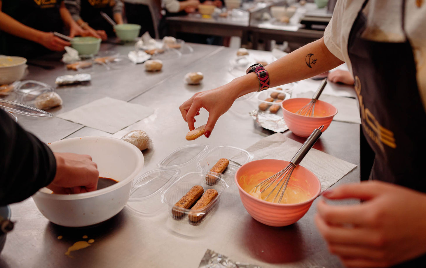 Gelato, Tiramisu, and Cannoli Culinary Class in Rome on Sundays