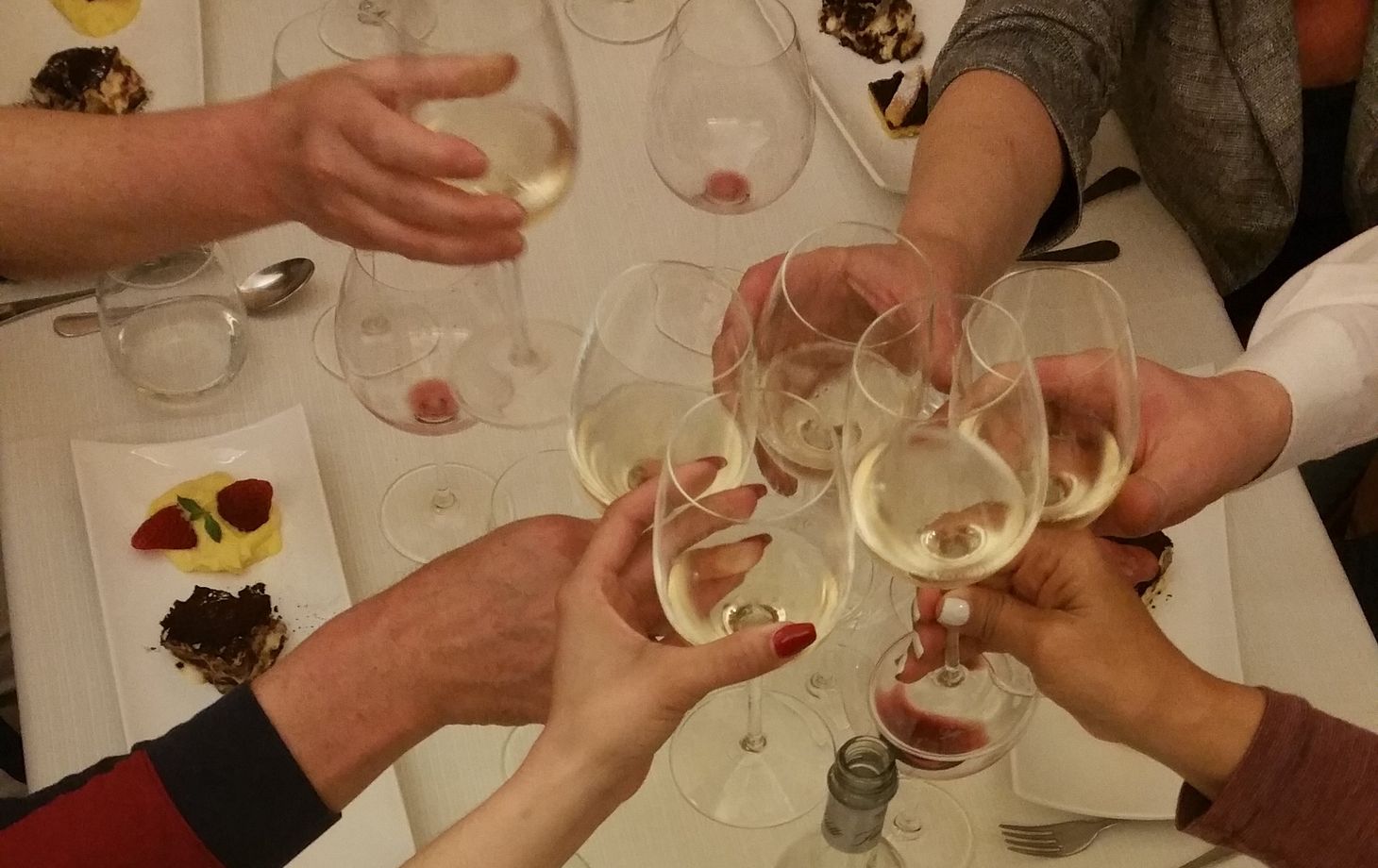 Gourmet Tasting Dinner with Wine Pairing in Luxury Restaurant near the Pantheon