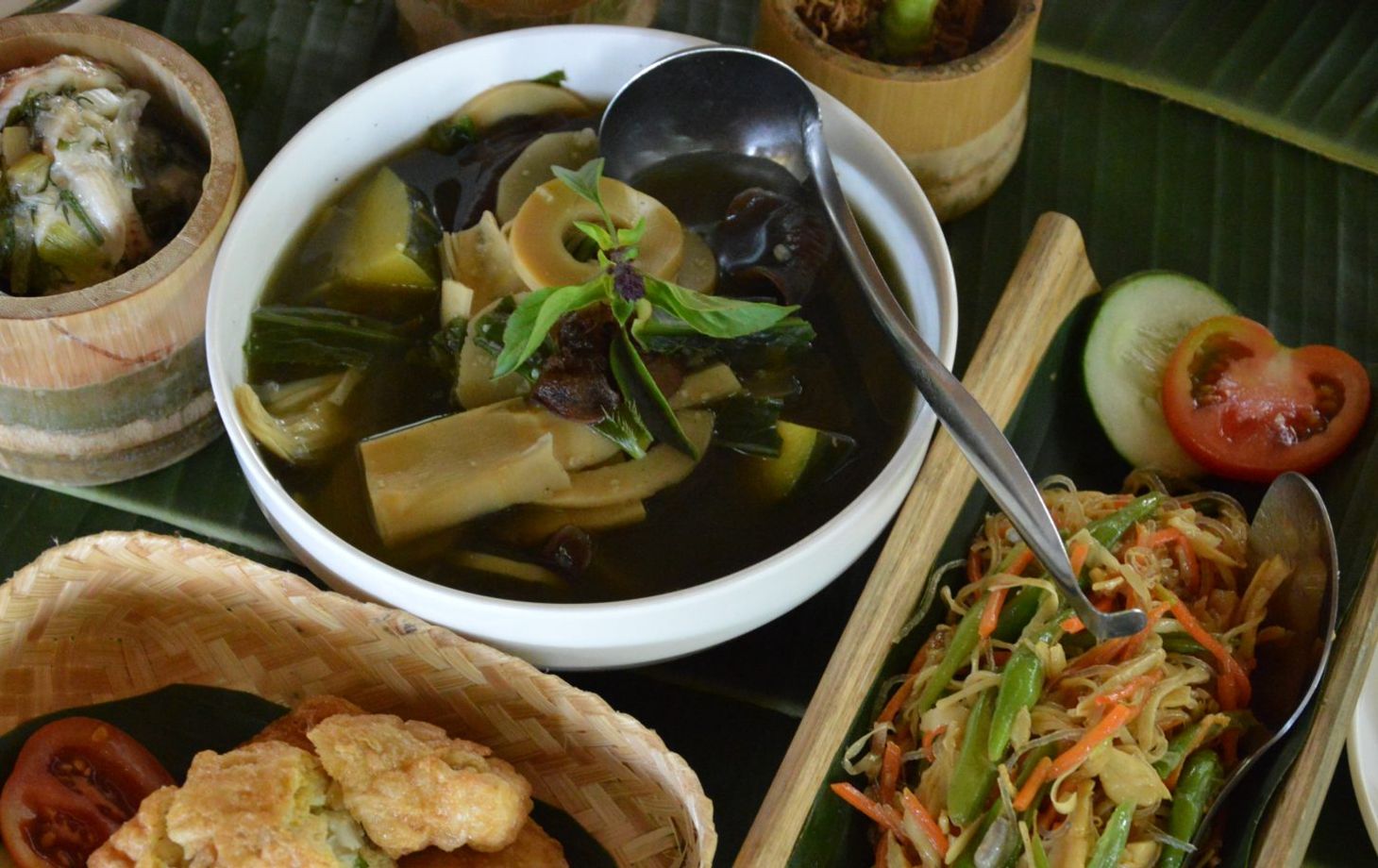 Morning Bamboo Weaving & Cooking class