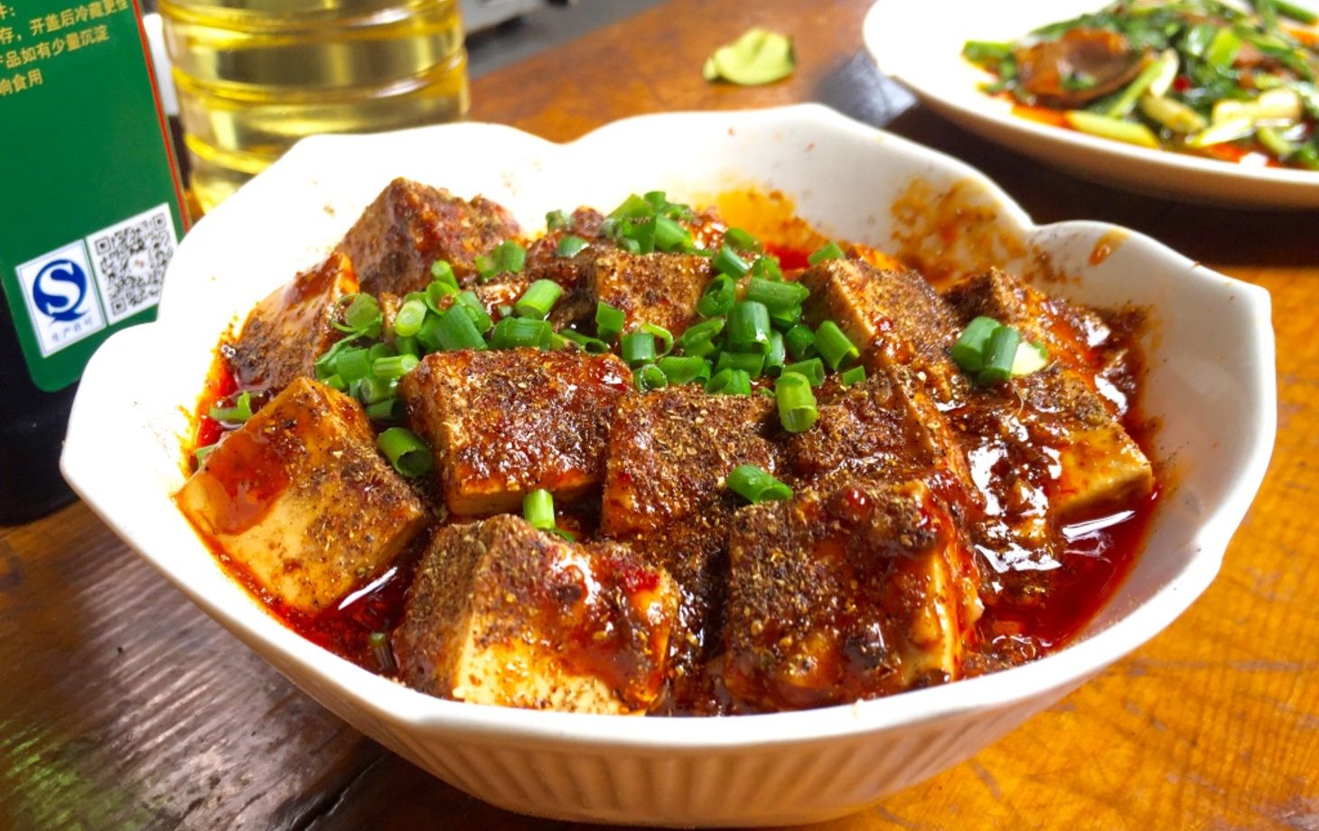 Half-Day Chengdu Courtyard Cooking Class with Local Spice Market Visit