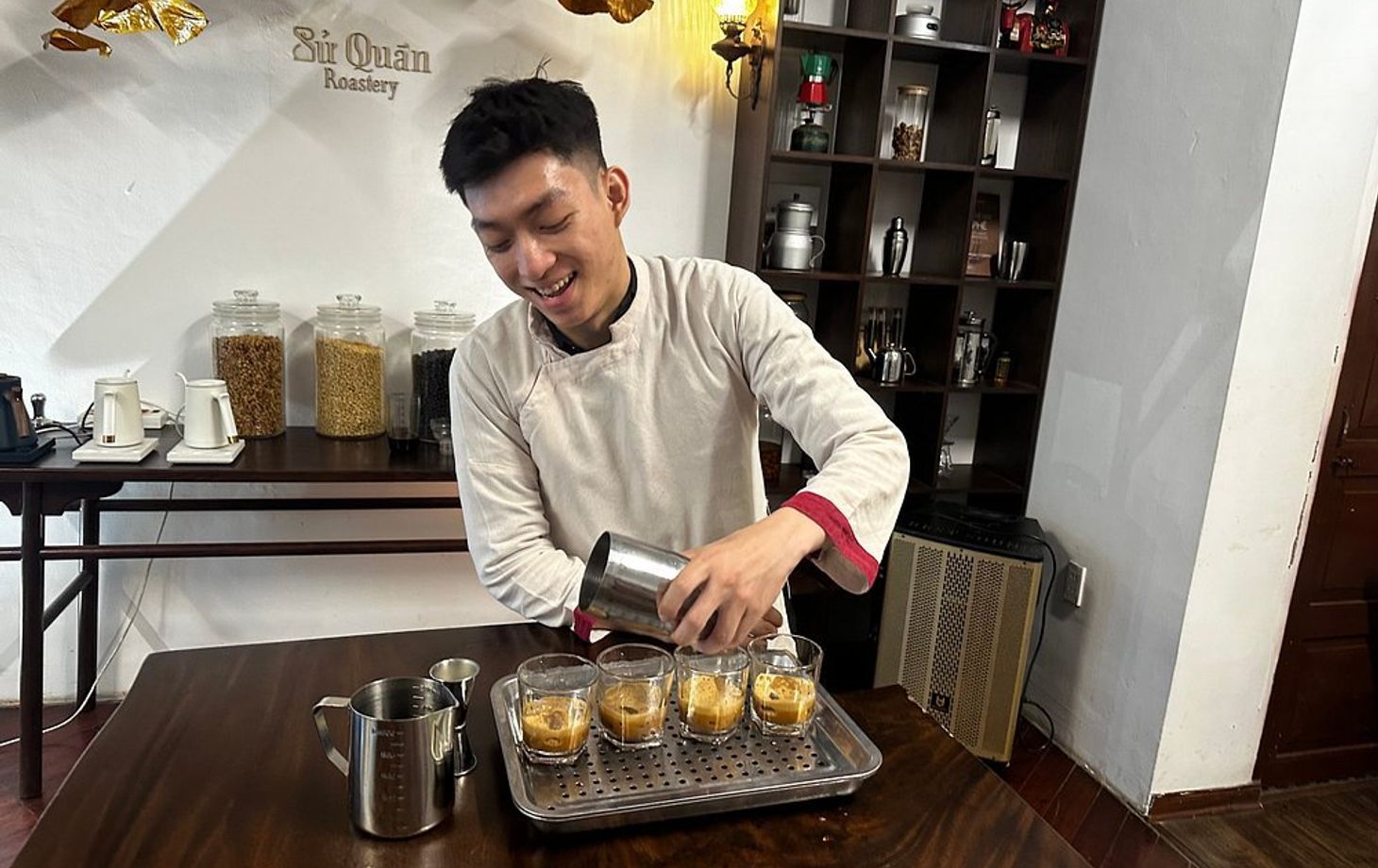 Hanoi: Historical Old Quater and Local Coffee Tour