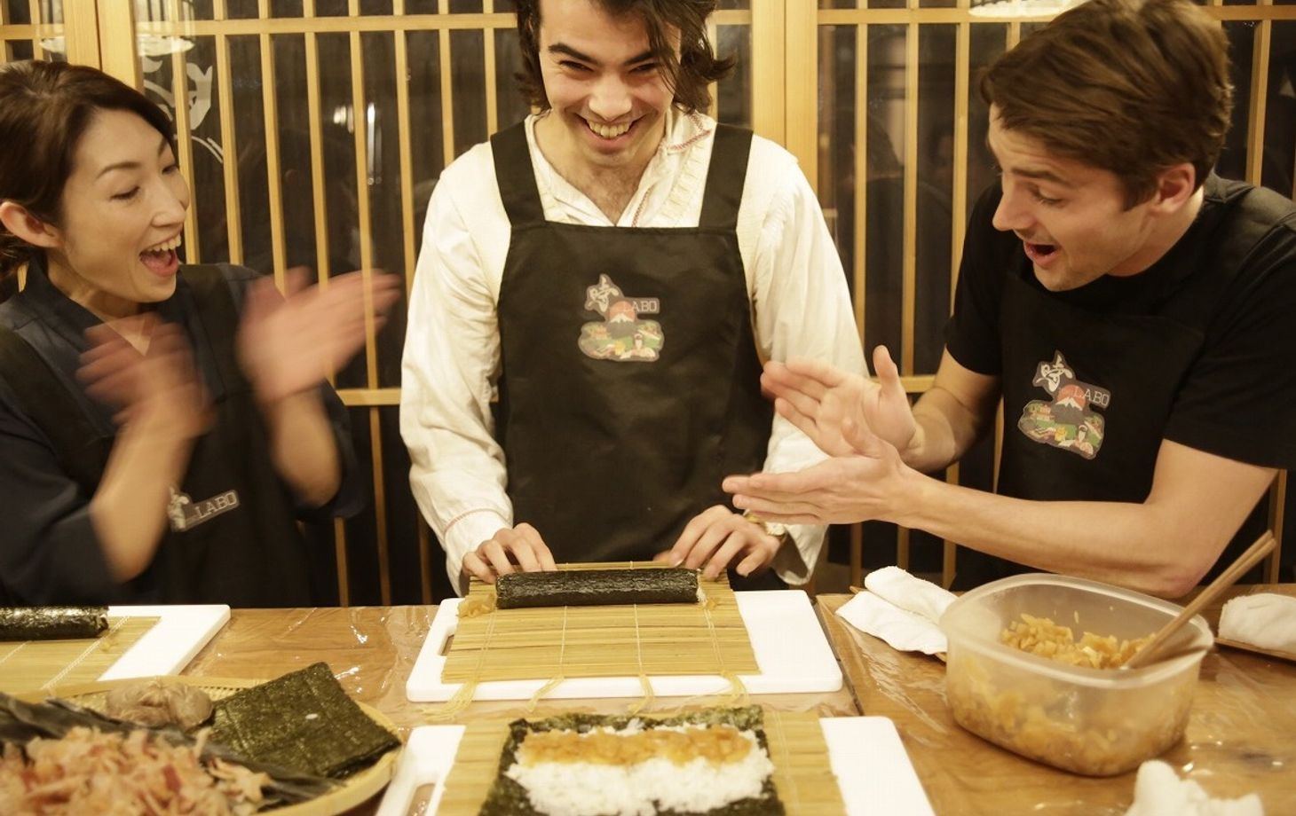 Hands-on Japanese Cooking Class for Beginners in a Restaurant by a Chef