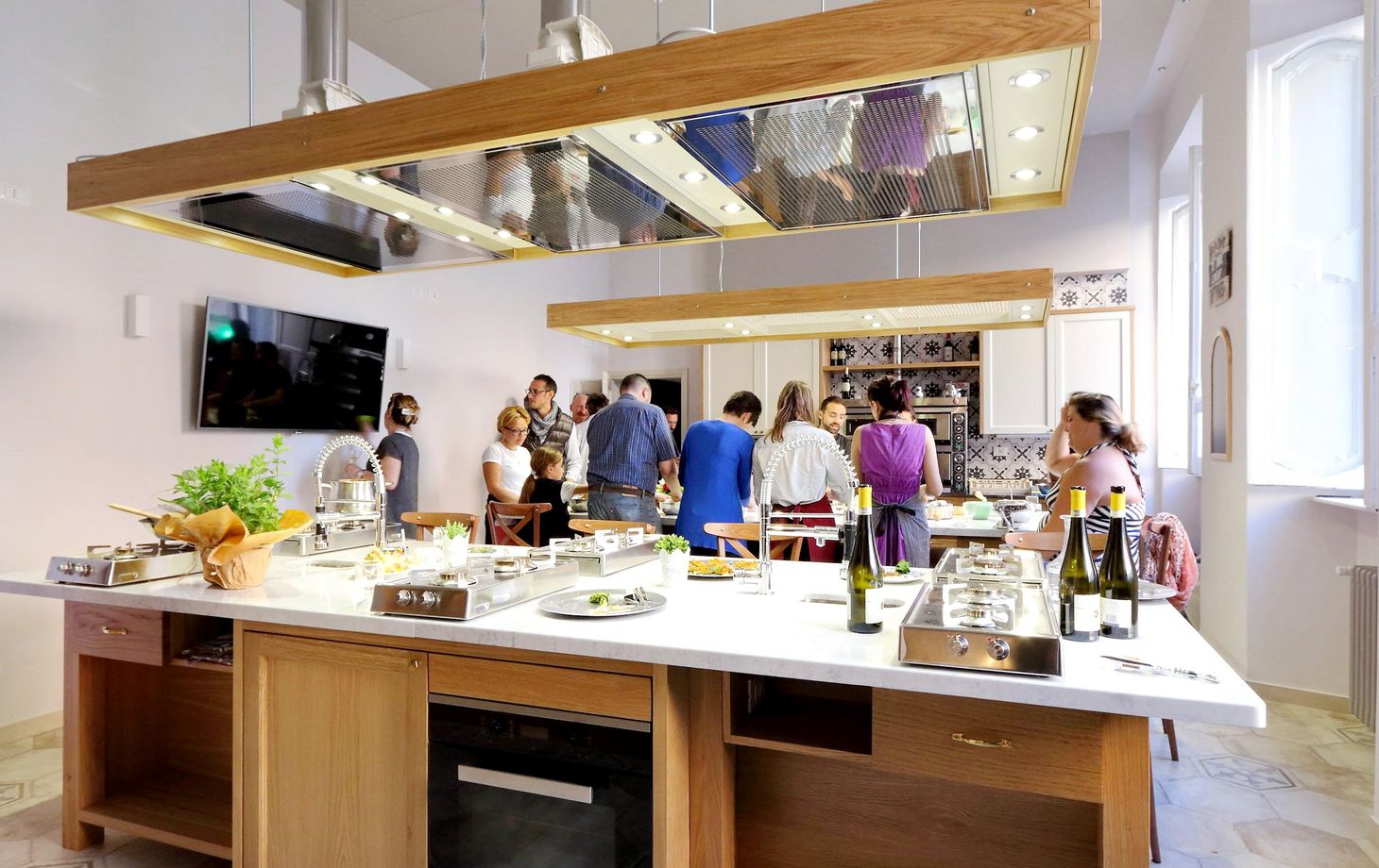 Hands-on Rome Pasta Making & Tiramisu Cooking Class
