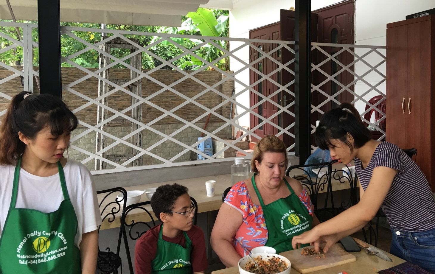Hanoi Daily Cooking Class with Professional Chef