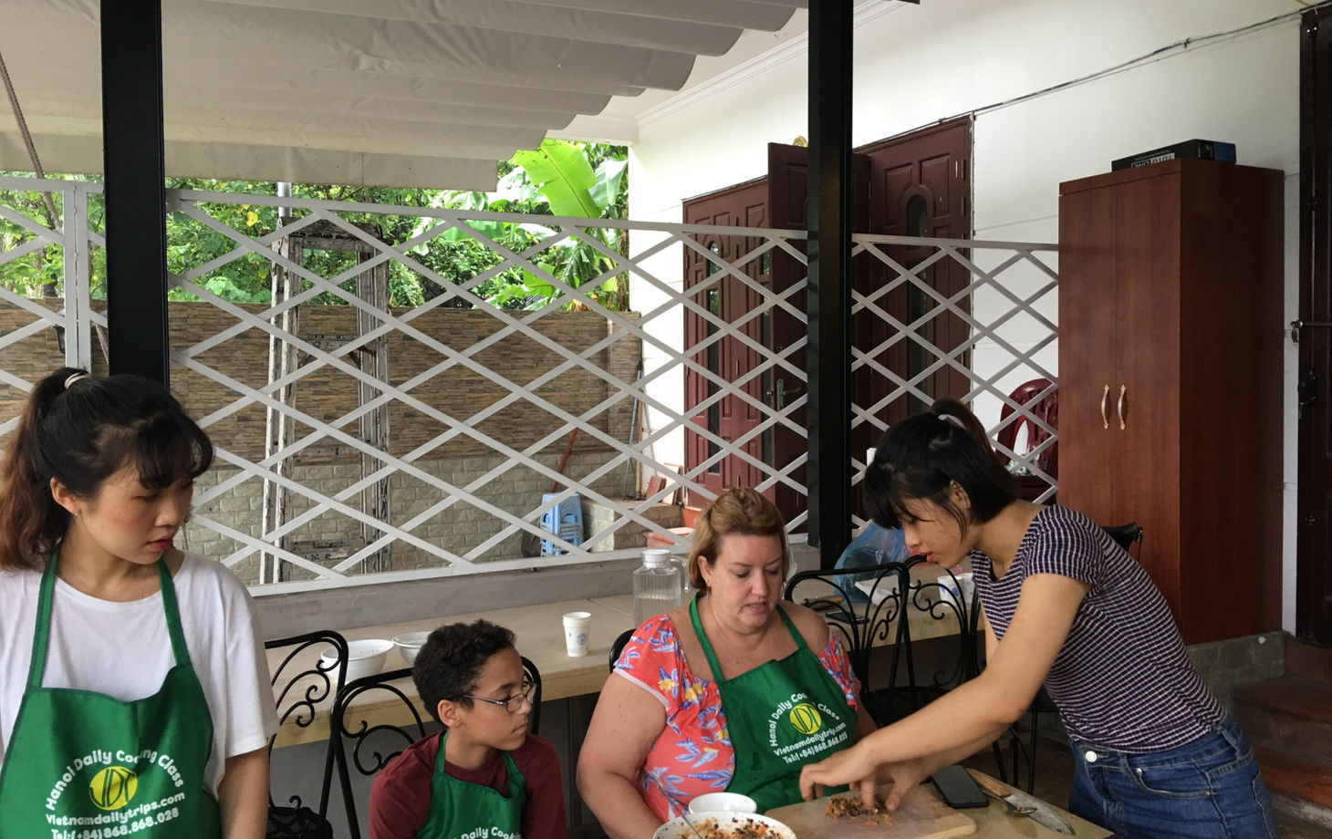 Hanoi Daily Food Tour with the Locals