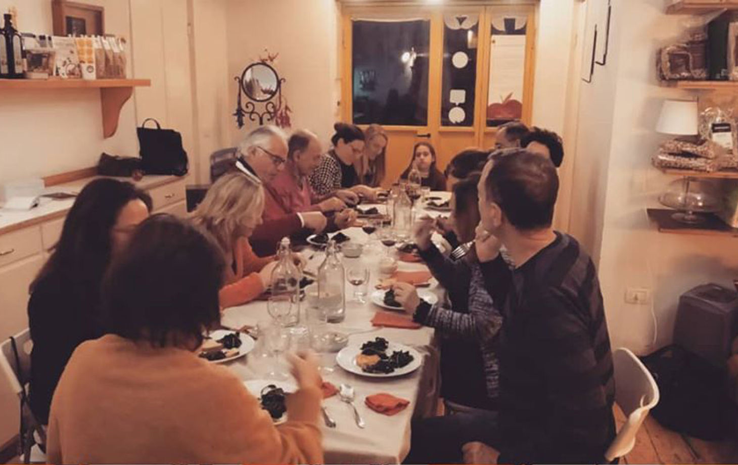 Healthy Diet: 3 Courses Hands-on Cooking Class at Historical Center of Naples Private Class
