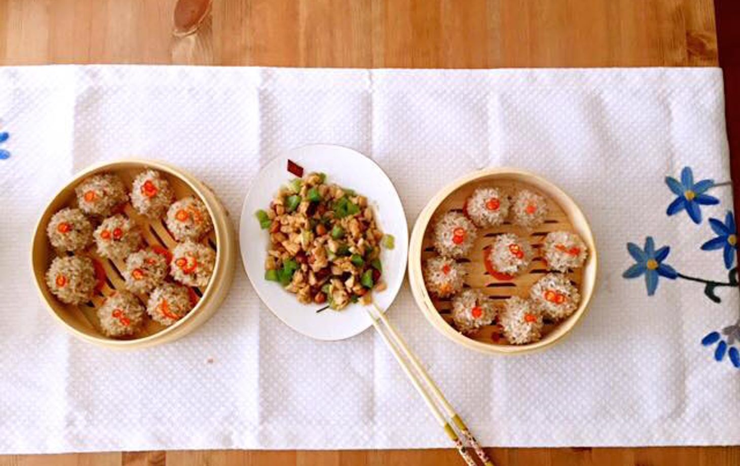 Healthy Sichuan Classic Dish Cooking Class with Market Tour