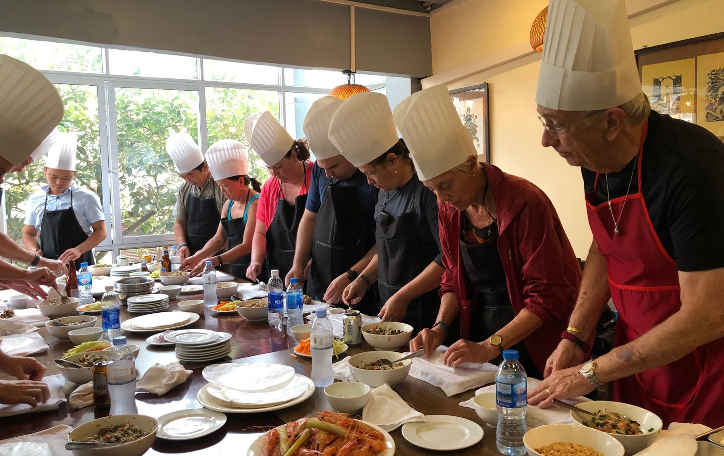 Hoang's Cooking Class with Local Market Tour