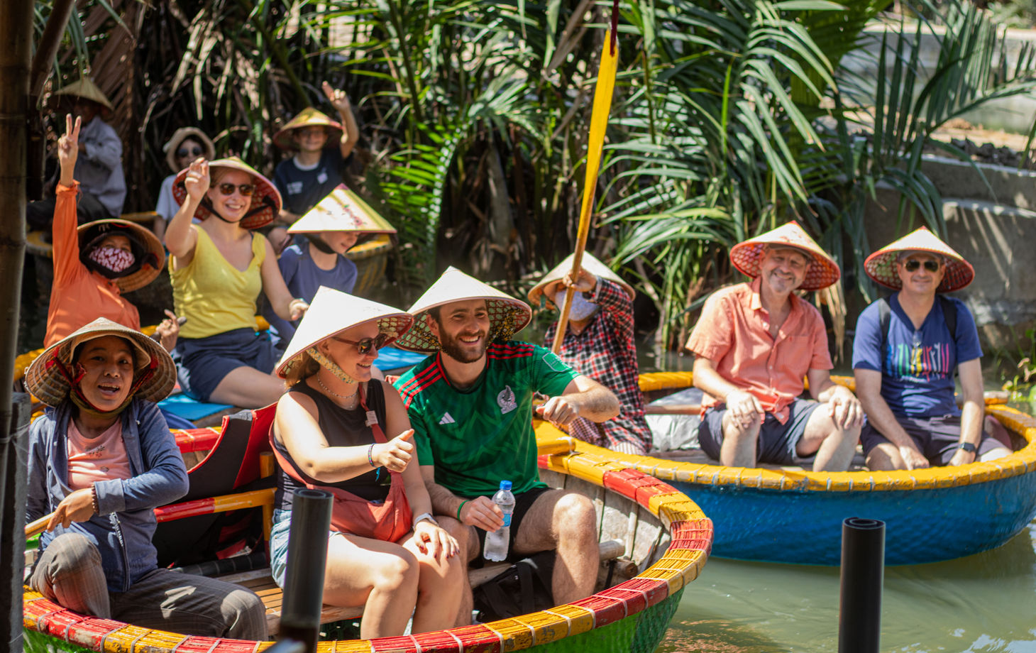 Hoi An Cooking Class with Market Tour and Basket Boat Experience