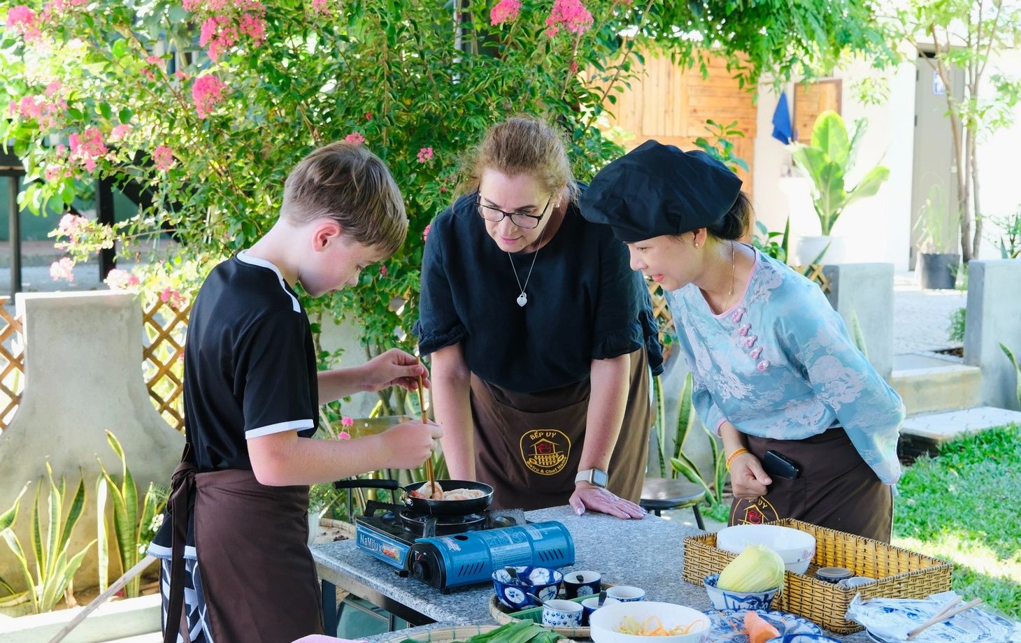 Hoi An Vespa Culinary Journey – Market Tour, Village Visit & Cooking Class
