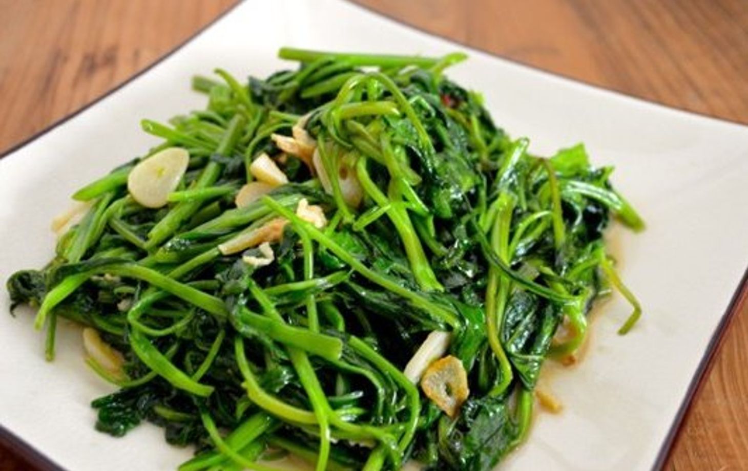 Hoi An Walking Tour and Cooking Class in Local Village