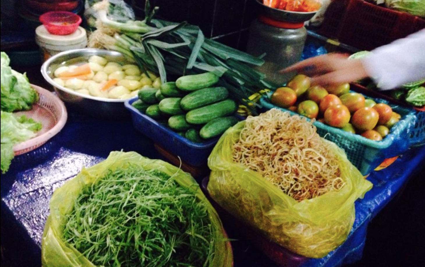 Home Cooking Class with Central Market Tour in Dalat
