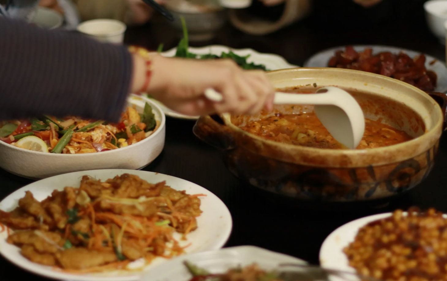 Home Dining: Sichuan & Northeast Chinese Dinner in a Local Chengdu Apartment