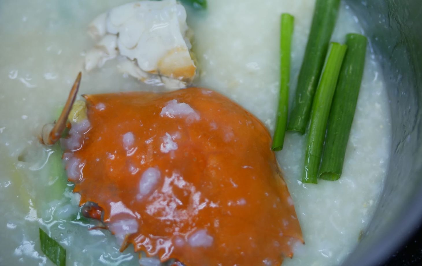 Gesunder Kochkurs nach Hongkonger Art: Suppe, Congee und chinesischer Blütentee
