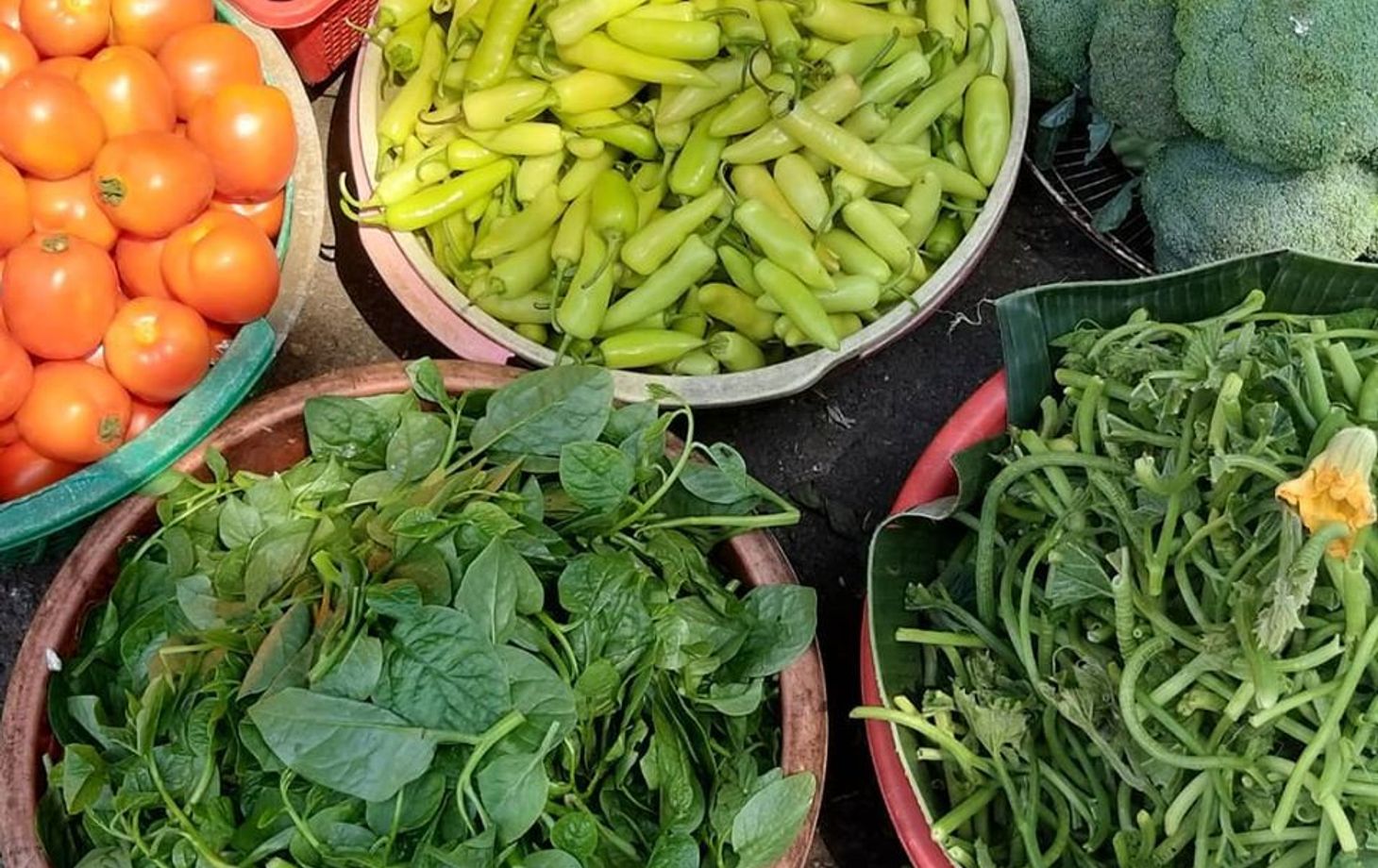 Hue Specialty Cooking Class with Market Tour