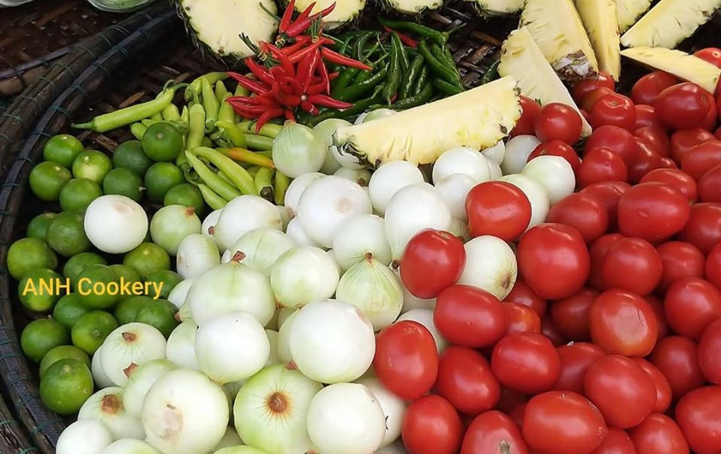 Hue Specialty Cooking Class with Market Tour