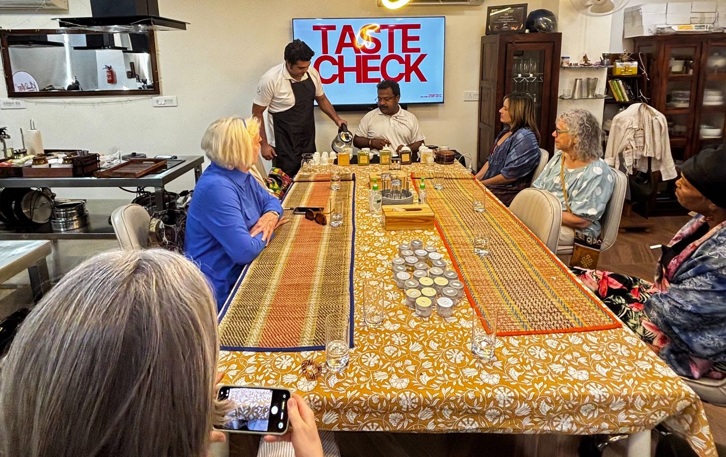 Expérience de dégustation de thé, de vin et de whisky indiens