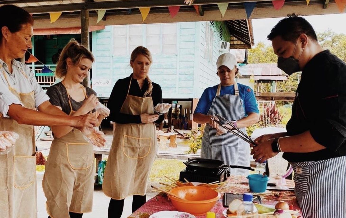 Indigenous Home Cooking Class at Farmstay with Market Tour
