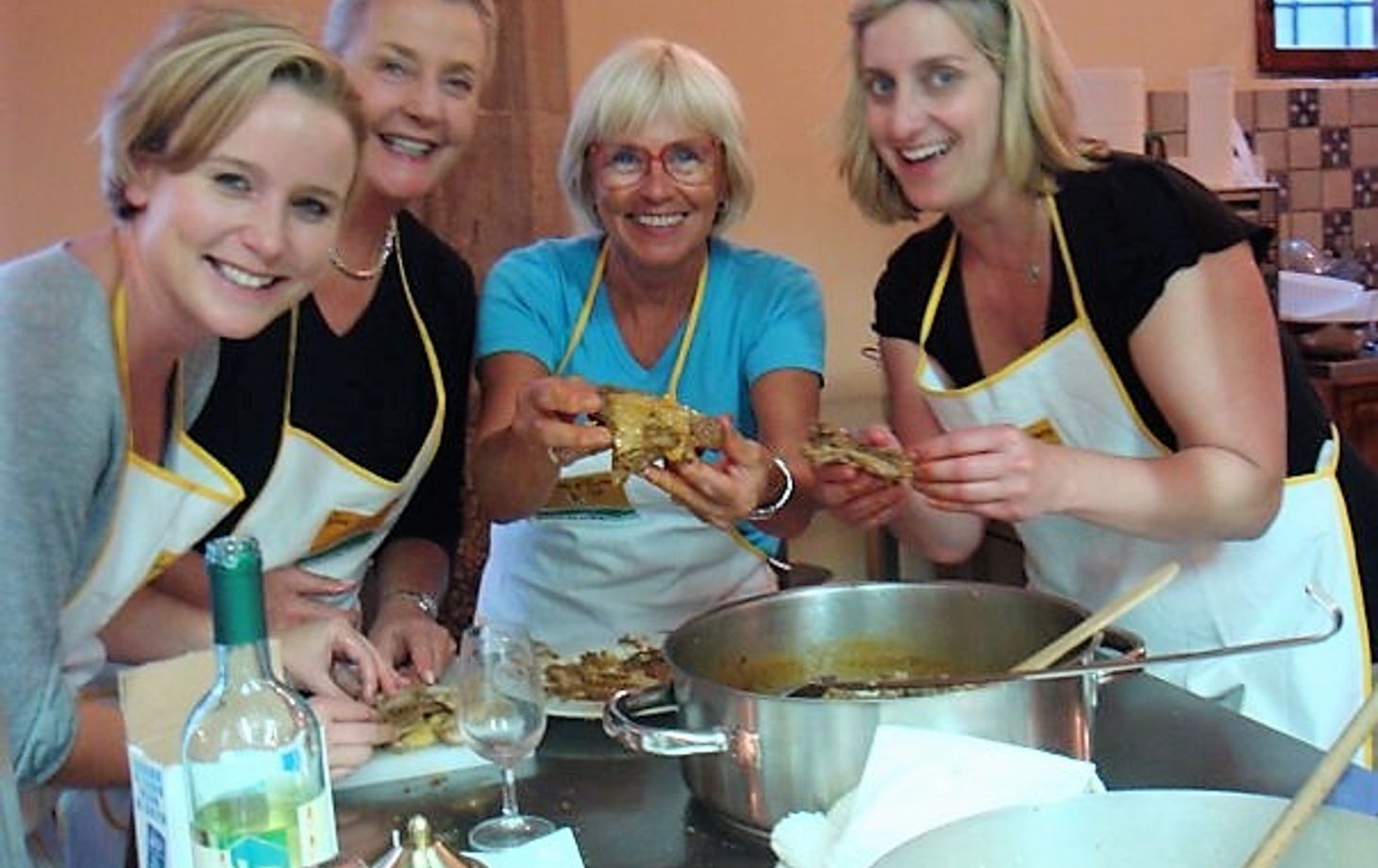 Intense Cooking Course & Farm Stay with Food Market Tour in Tuscany for Foodies & Professionals